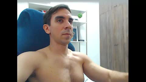 gatosarado23 online show from 10.27.25