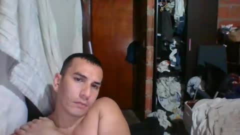 Snapshot of gattitosexy_95 chatting on 01.02.25 gattitosexy_95 online show from 01.02.25