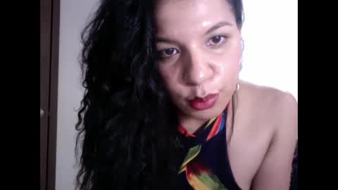 gatubelahotxxx online show from 12.18.24