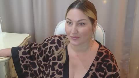 gazz2025 online show from 12.19.25