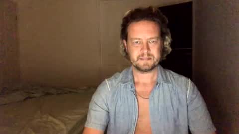 Snapshot of gcsurfer81 chatting on 12.26.24 gcsurfer81 online show from 12.26.24