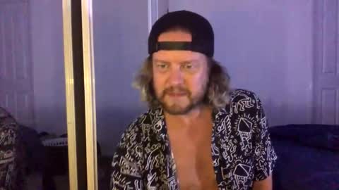 gcsurfer81 online show from 11.29.25