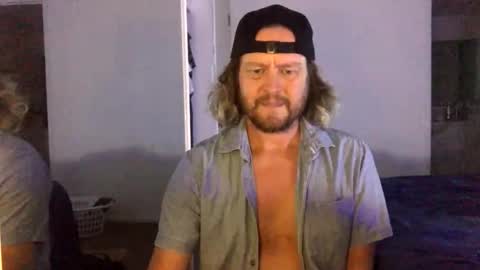 gcsurfer81 online show from 12.17.25