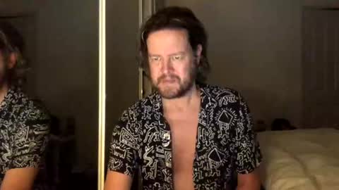gcsurfer81 online show from 06.21.26