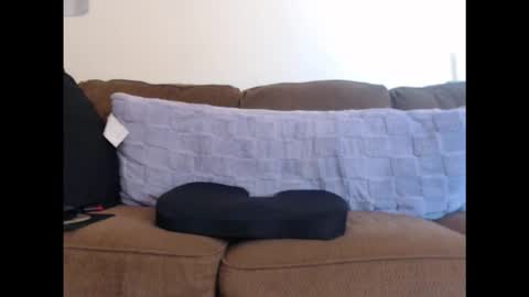 Snapshot of gdanch chatting on 11.03.25 G online show from 11.03.25