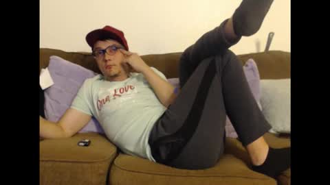 Snapshot of gdanch chatting on 11.09.25 G online show from 11.09.25