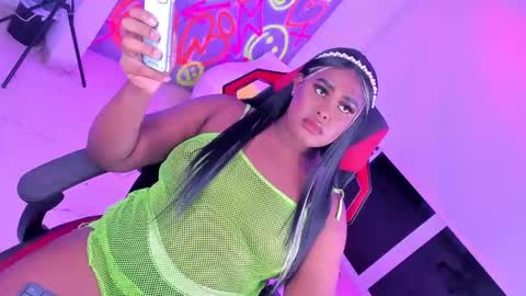 geanna_rose online show from 01.18.25