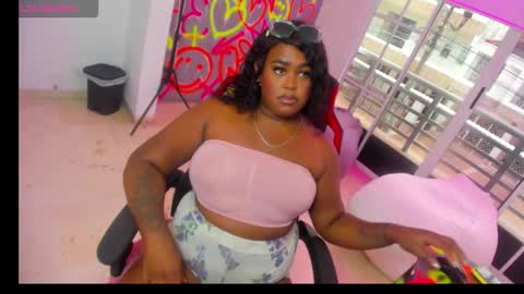 Snapshot of geanna_rose chatting on 10.01.25 geanna_rose online show from 10.01.25