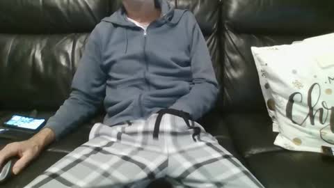 Snapshot of geeezer64 chatting on 12.02.24 geeezer64 online show from 12.02.24