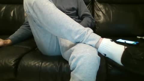 Snapshot of geeezer64 chatting on 02.16.25 geeezer64 online show from 02.16.25