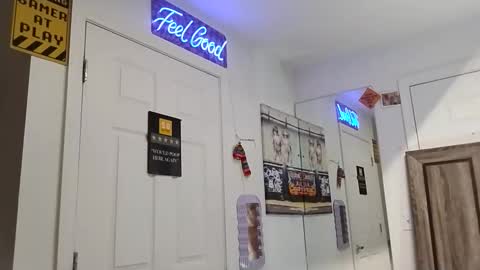 Zanecubano online show from 10.10.25