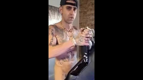 Zanecubano online show from 01.12.26