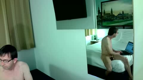 Snapshot of gegemei200 chatting on 11.02.25 Ask me - if you want Ill probably be back online on December 20th around 200 German time online show from 11.02.25