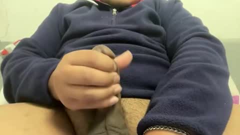 genesemens77 online show from 12.17.25