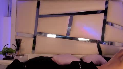 Snapshot of genesis_ask chatting on 11.29.25 Genesis online show from 11.29.25