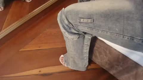  Genessis and David  online show from 09.22.25