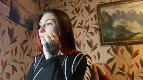 Snapshot of genevivewayson chatting on 12.01.25 Martha online show from 12.01.25