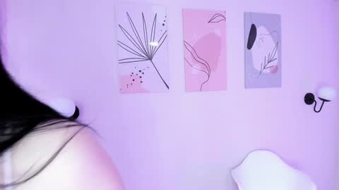 Snapshot of gennesis_love chatting on 12.04.24 Sofia online show from 12.04.24