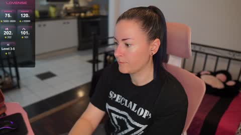 Genny Rock   and  online show from 12.04.24