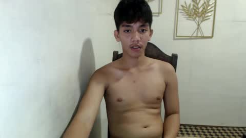 Snapshot of gentlemanlustx chatting on 09.12.25 Rayl online show from 09.12.25