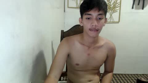 Snapshot of gentlemanlustx chatting on 09.13.25 Rayl online show from 09.13.25