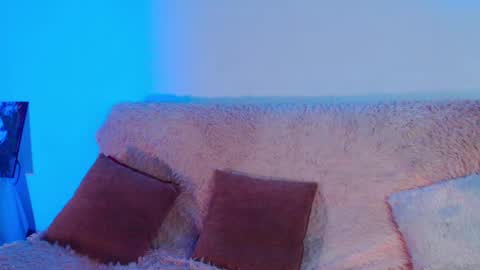 gentlemila online show from 02.16.25