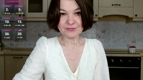 Elena online show from 02.04.26