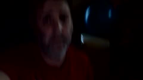 Snapshot of geoffbmn chatting on 04.24.26 geoffbmn online show from 04.24.26