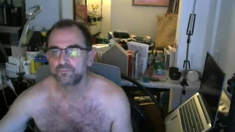 Snapshot of georgempt chatting on 01.05.25 georgempt online show from 01.05.25