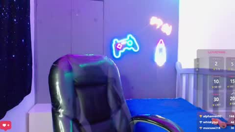 Snapshot of georgesmith_1 chatting on 01.15.25 GEORGE online show from 01.15.25