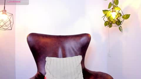 Georgia online show from 10.17.25