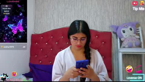 Snapshot of georgia_oli chatting on 10.10.25 georgia_oli online show from 10.10.25