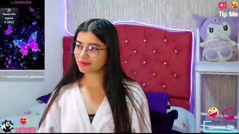 Snapshot of georgia_oli chatting on 10.17.25 georgia_oli online show from 10.17.25