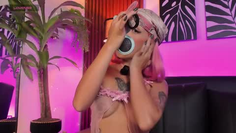 Georgina Caruso online show from 03.21.26