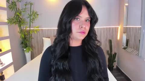 GeorginaReyes  online show from 09.30.25