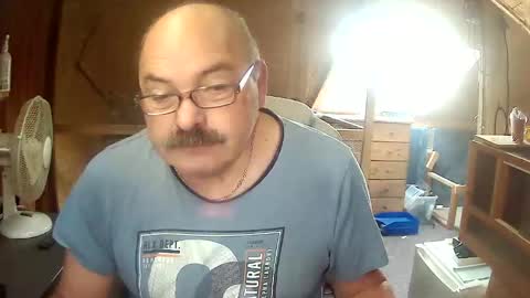 Snapshot of germany_50 chatting on 09.14.25 germany_50 online show from 09.14.25