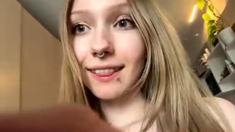 Sophie online show from 06.29.26