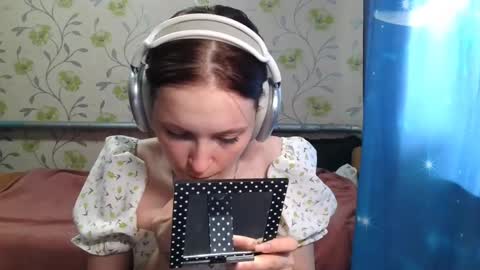 Snapshot of gertrudhore chatting on 05.24.26 Anna online show from 05.24.26