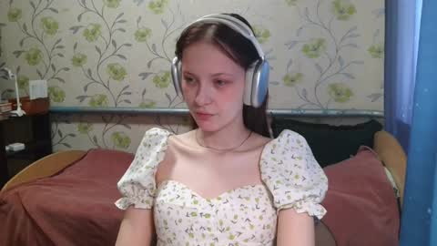 Snapshot of gertrudhore chatting on 05.31.26 Anna online show from 05.31.26