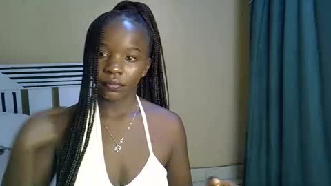 Snapshot of gesh_d chatting on 10.11.25 gesh_d online show from 10.11.25