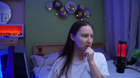 Anna online show from 10.23.25