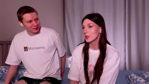 Snapshot of gethigh_ chatting on 02.09.25 Liz and Mark online show from 02.09.25