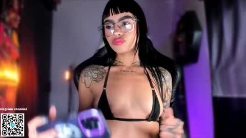 Sara online show from 12.17.25