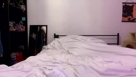 ghostpetal online show from 10.18.25