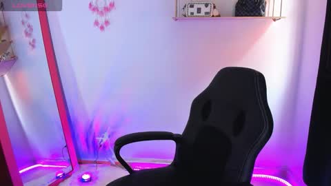 Snapshot of gia_contii chatting on 10.03.25 giaaaa   online show from 10.03.25