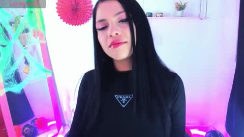 Snapshot of gia_contii chatting on 10.10.25 giaaaa   online show from 10.10.25