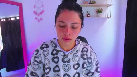 giaaaa   online show from 03.18.26