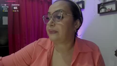 nahomi online show from 11.06.25