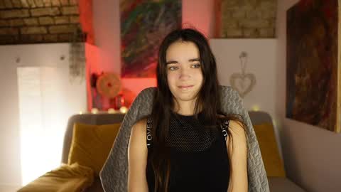 Snapshot of gia_paige18 chatting on 12.08.24 Gia Paige18 online show from 12.08.24