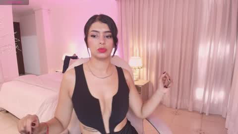 Gia online show from 12.14.24